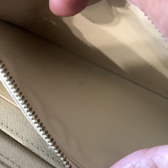 100% Authentic Louis Vuitton Damier Azur Wallet - Picture 6 of 9